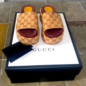 Comes with Gucci buyers receipt